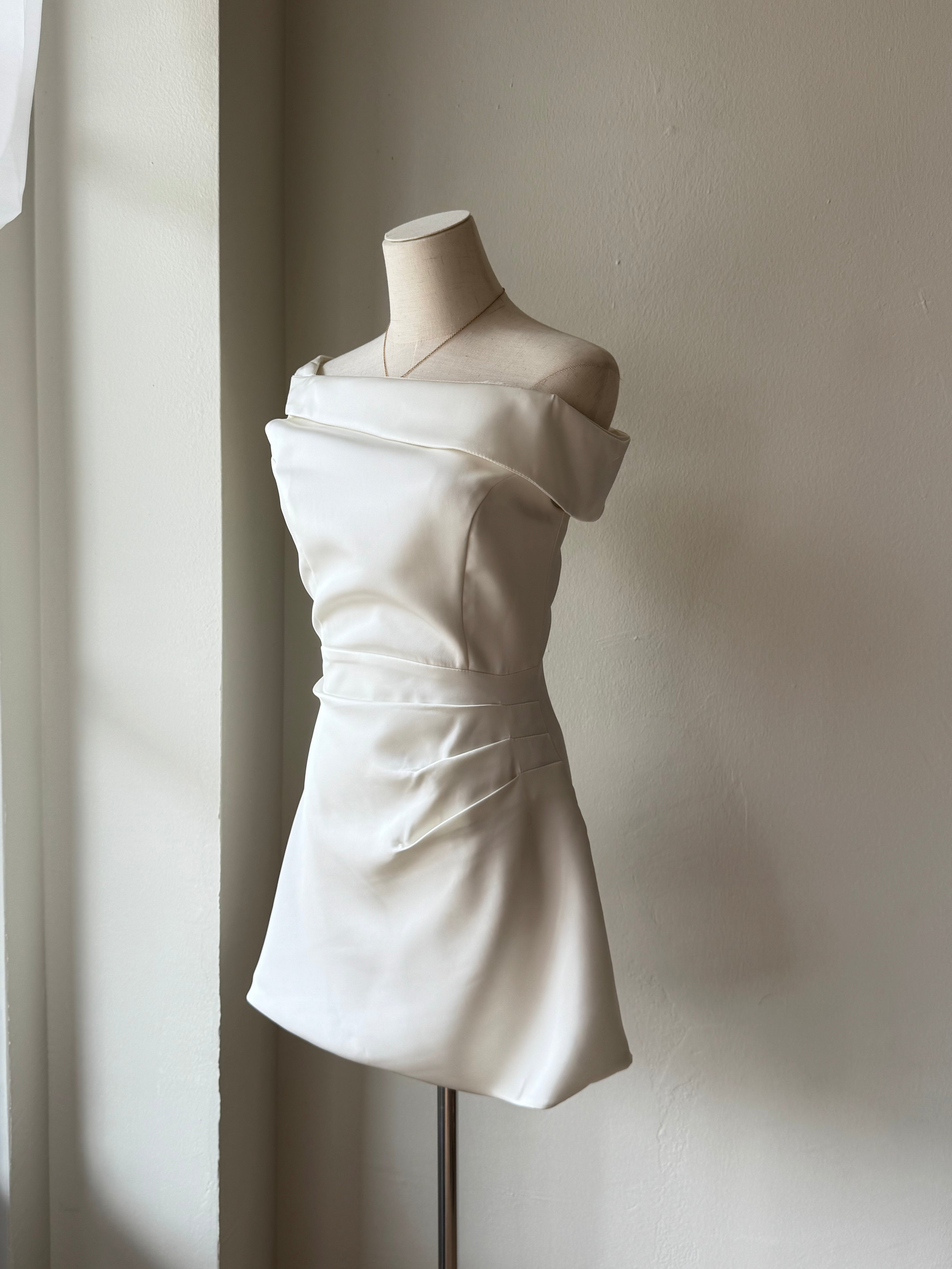 SABRINA OFF SHOULDER DRESS
