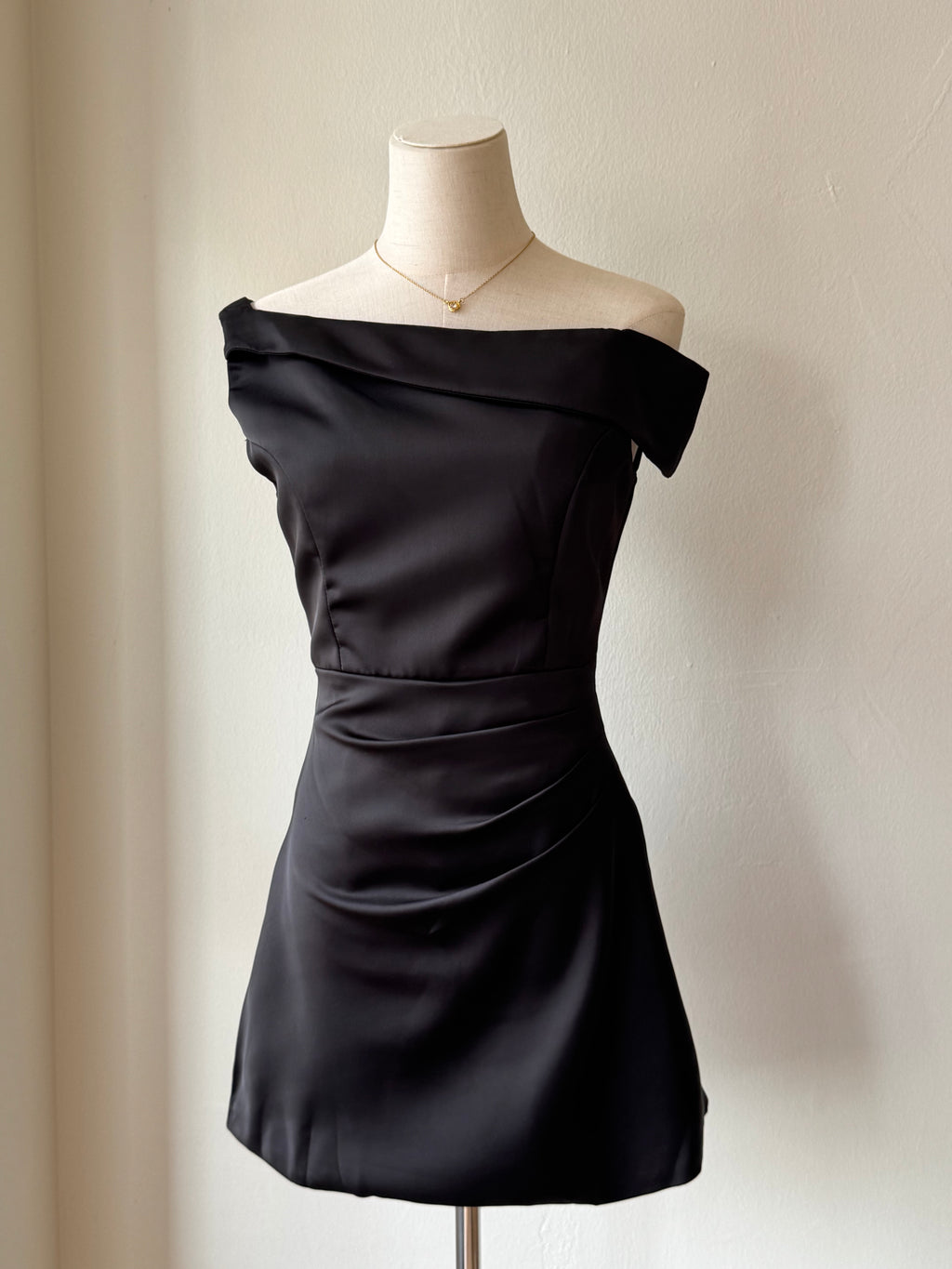 SABRINA OFF SHOULDER DRESS