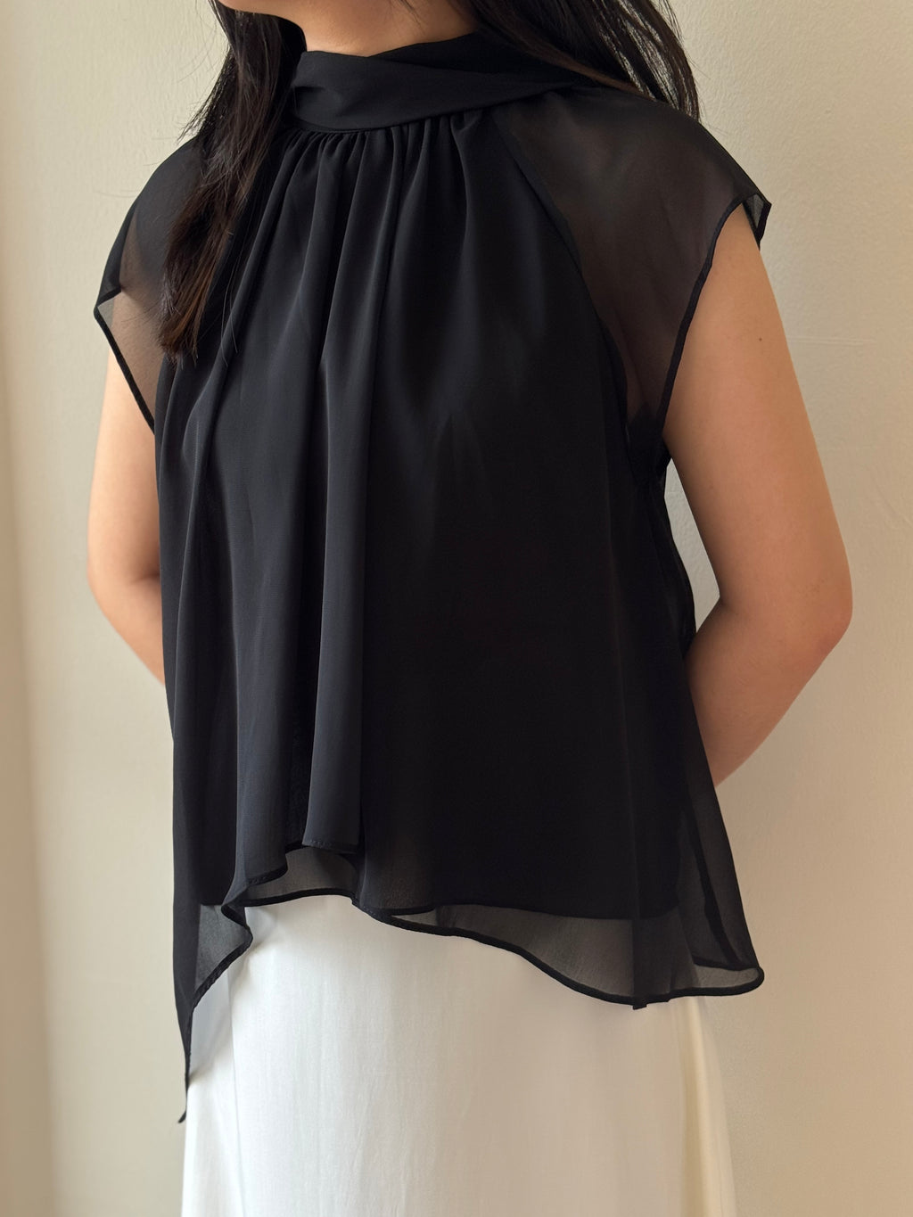 WILLOW FLOWY TOP