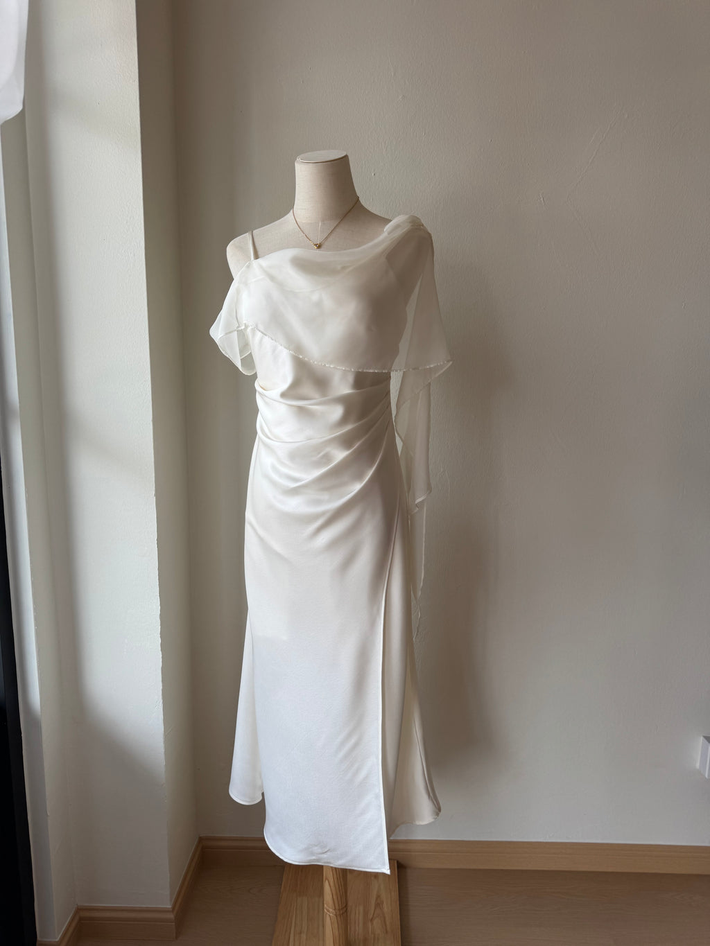 SOPHIE SATIN DRESS