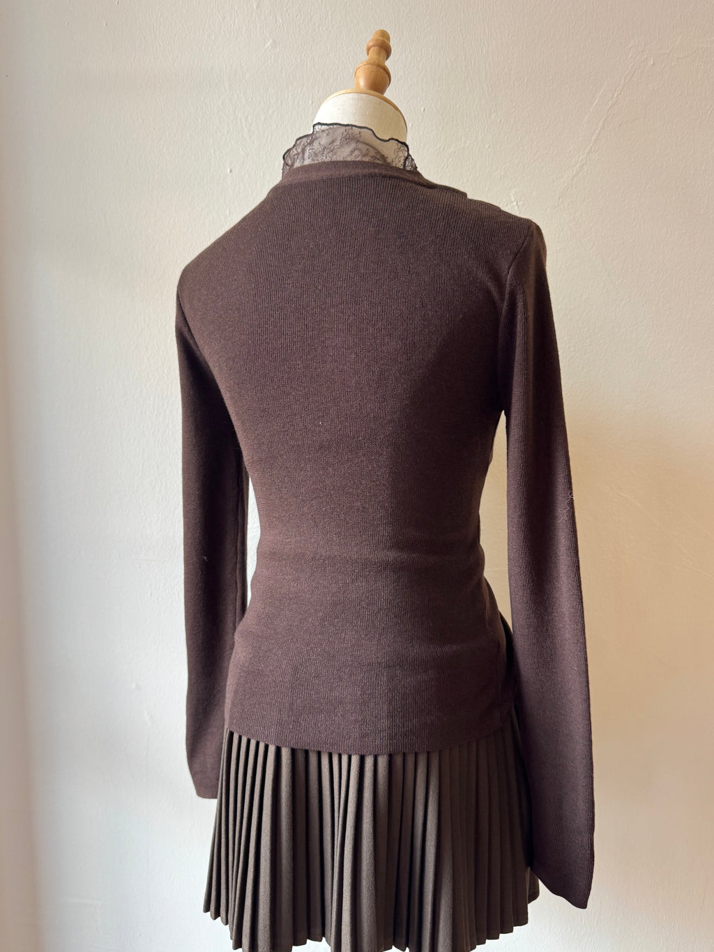 MILLIE LACE DETAILED TOP