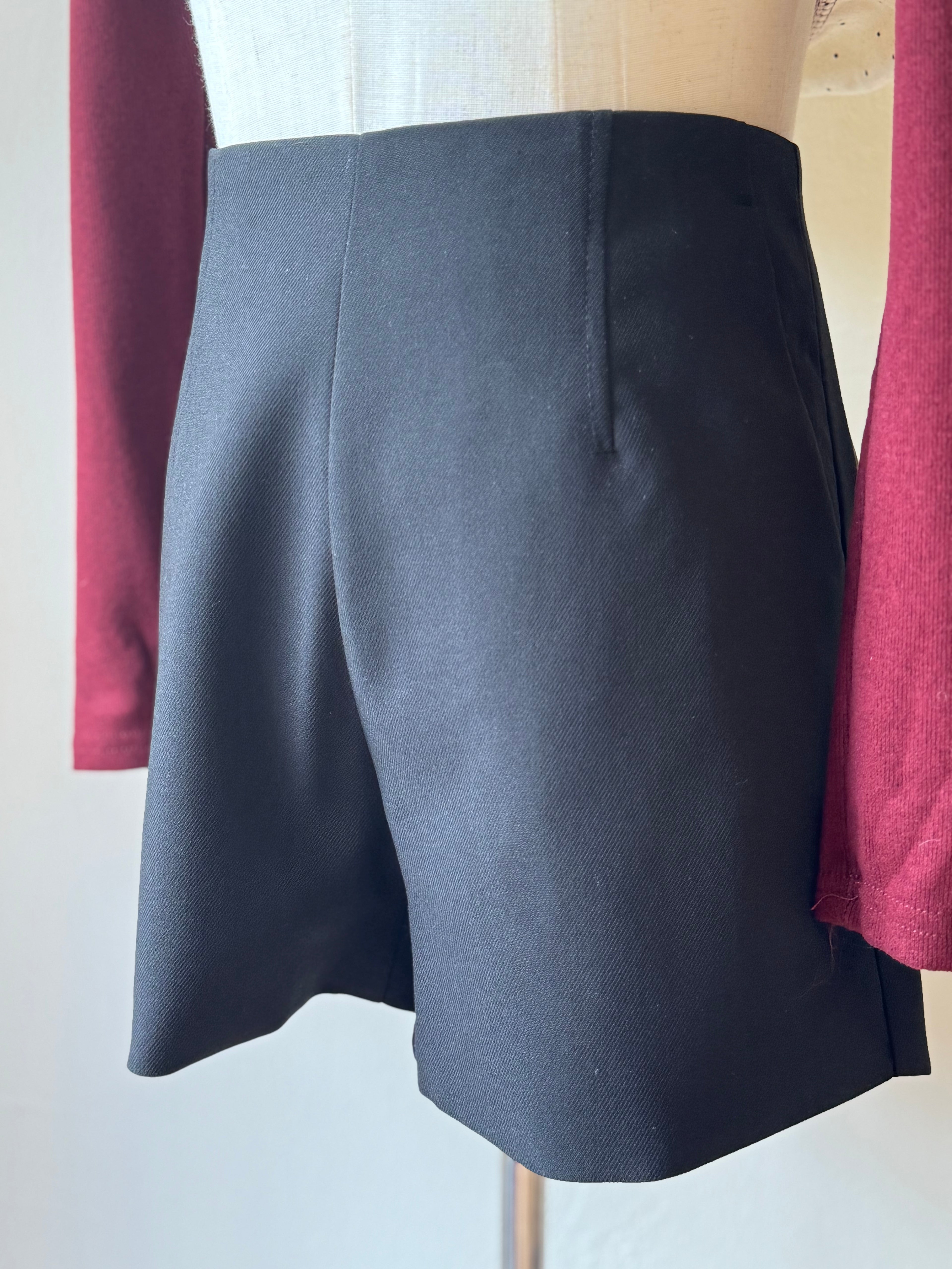 #JOYCE SHORTS