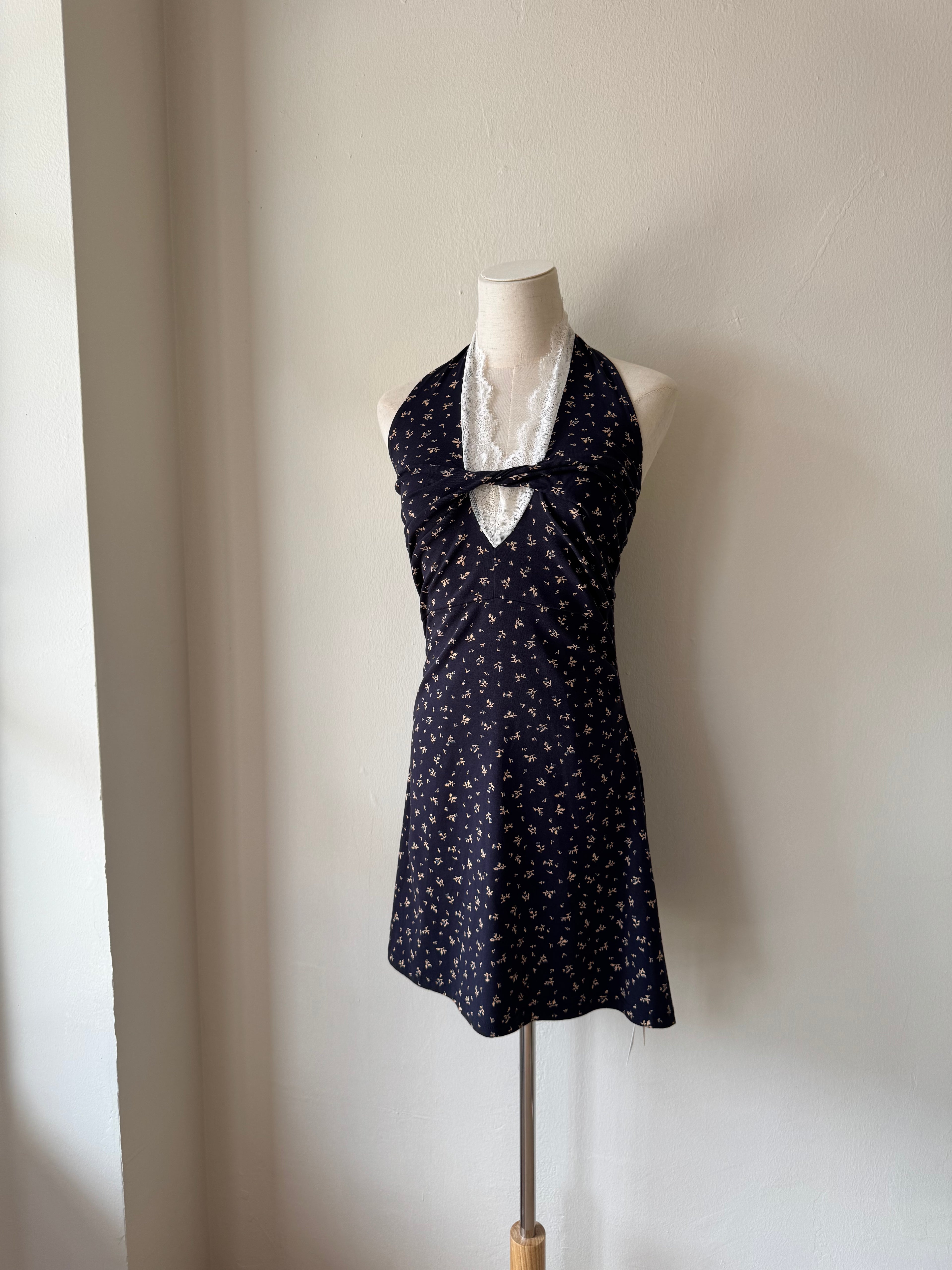 AIKO FLORAL HALTER DRESS