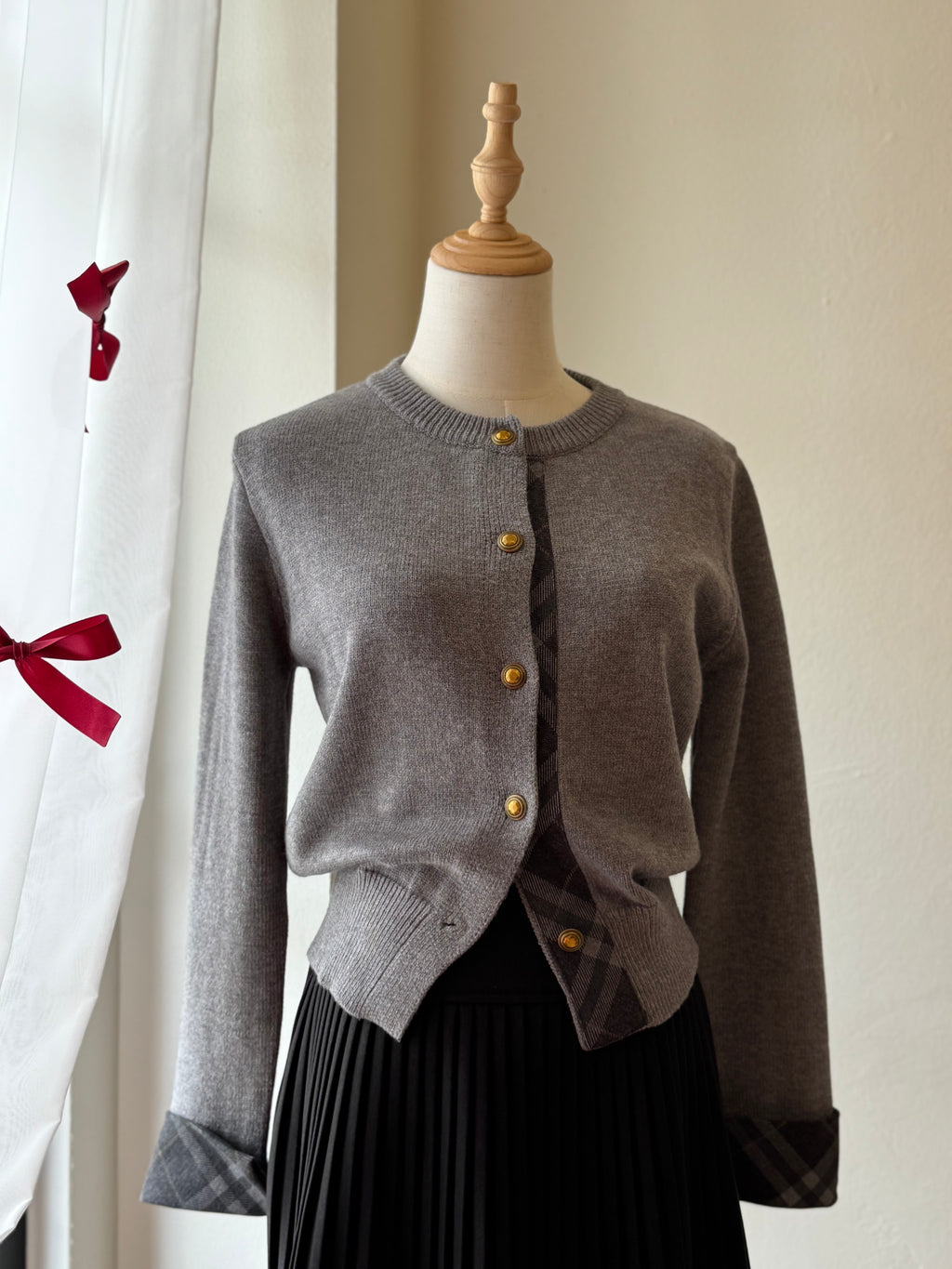 LAUREN CARDIGAN TOP