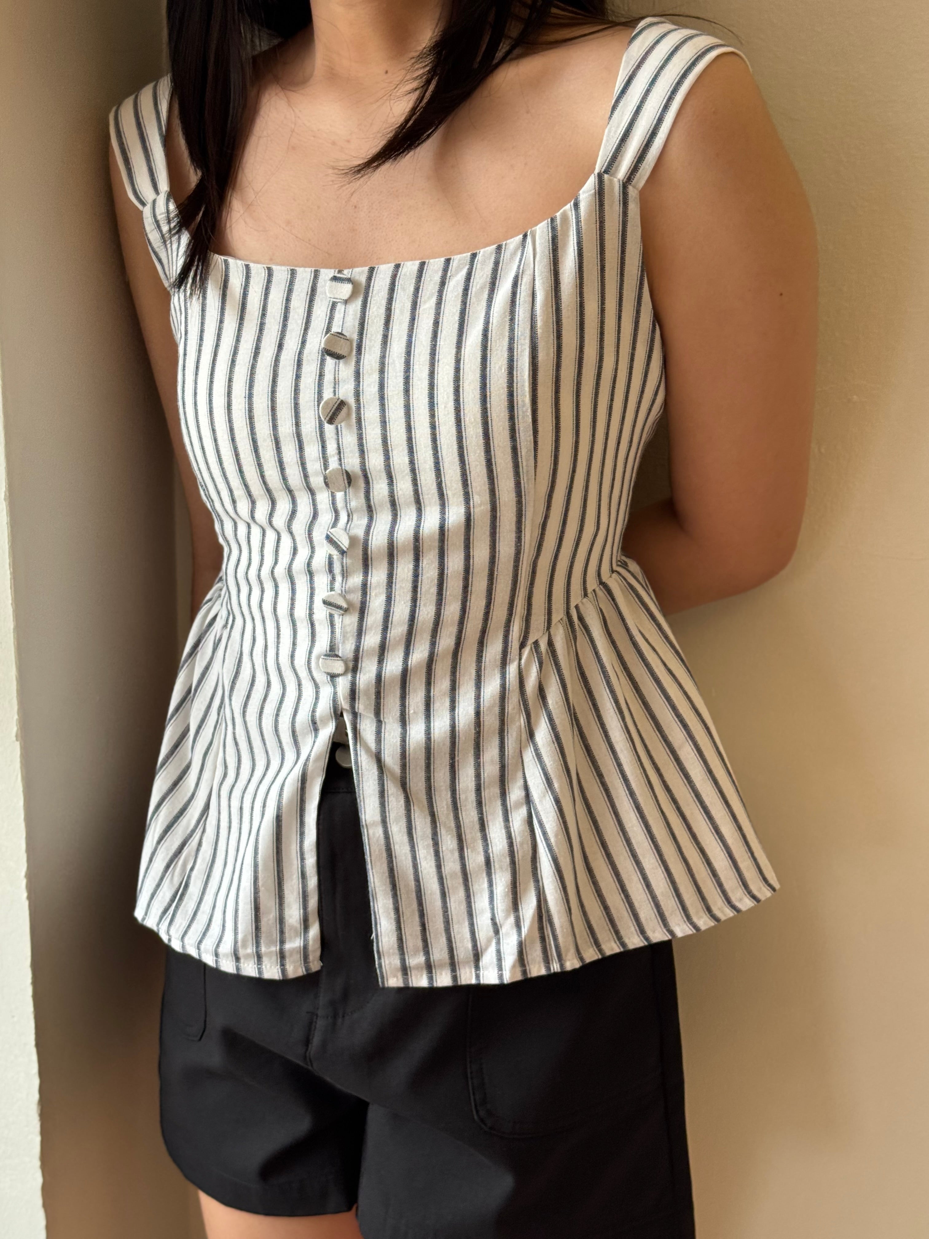 VIENNA TOP