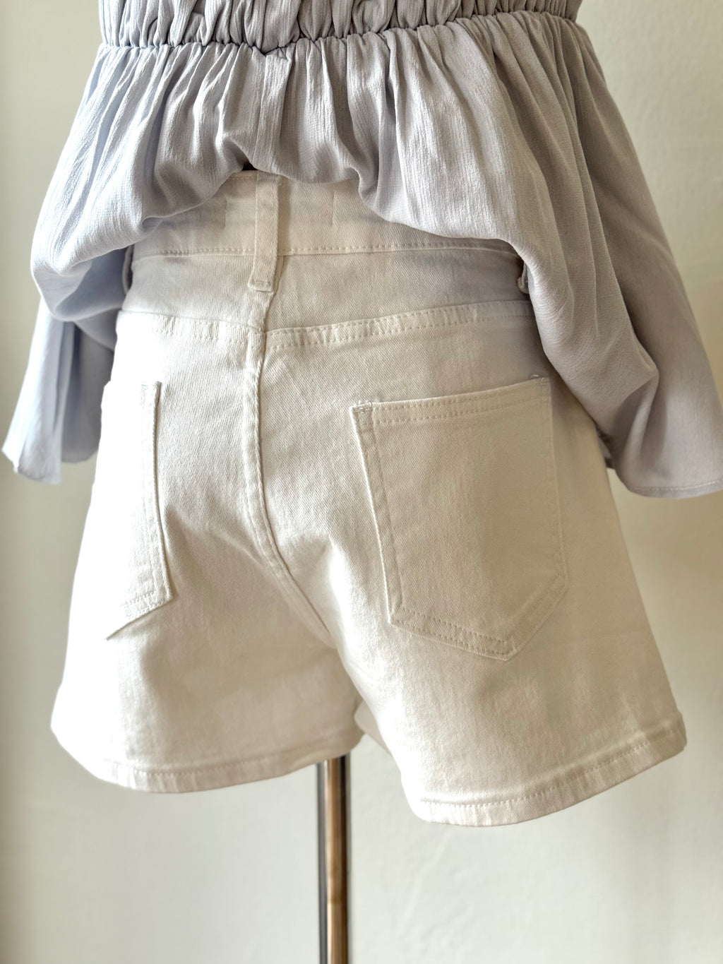 VIOLET SHORTS