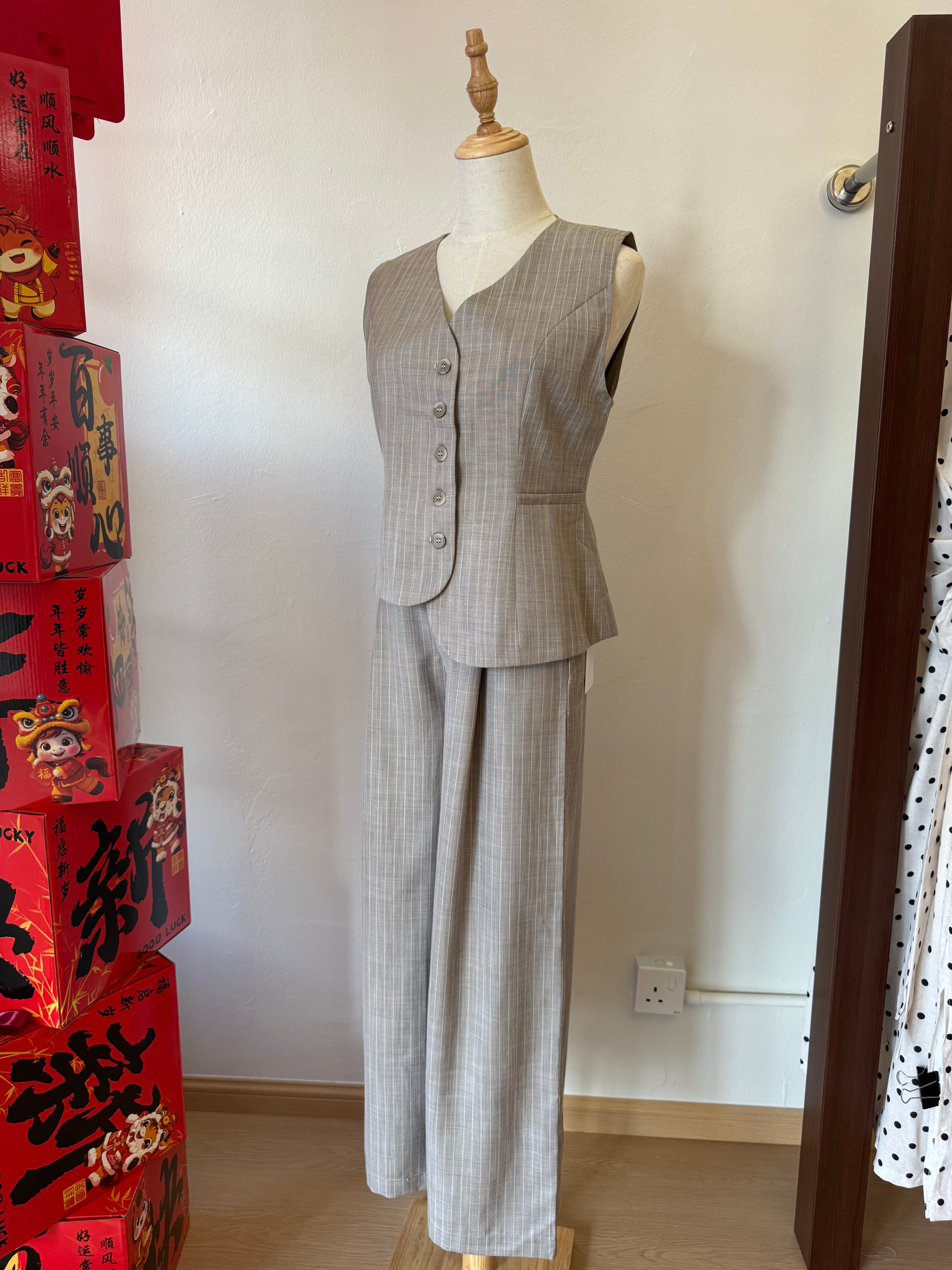 NANCY TWO PIECE OUTFIT SET