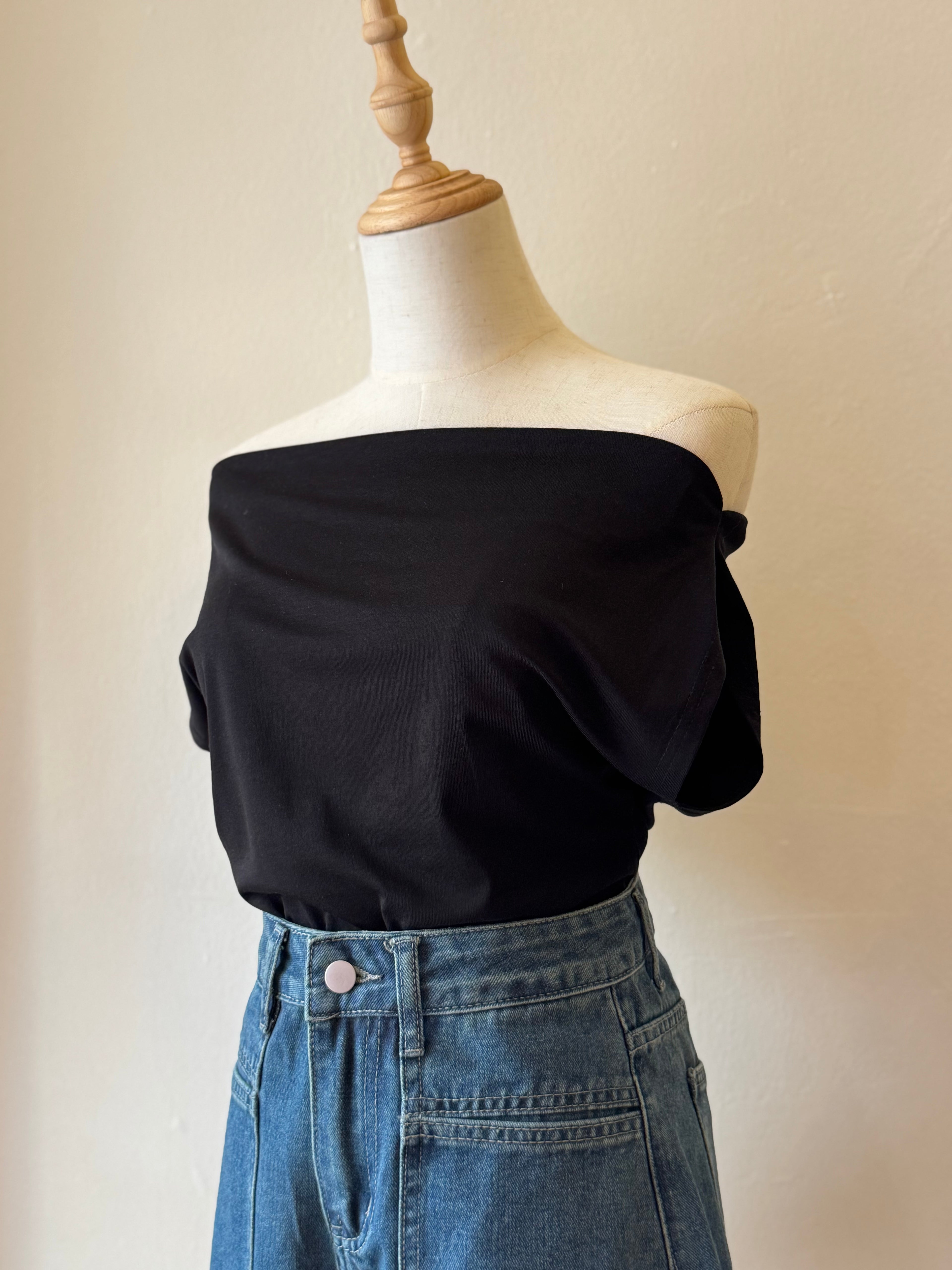 LOUISE'S TOP