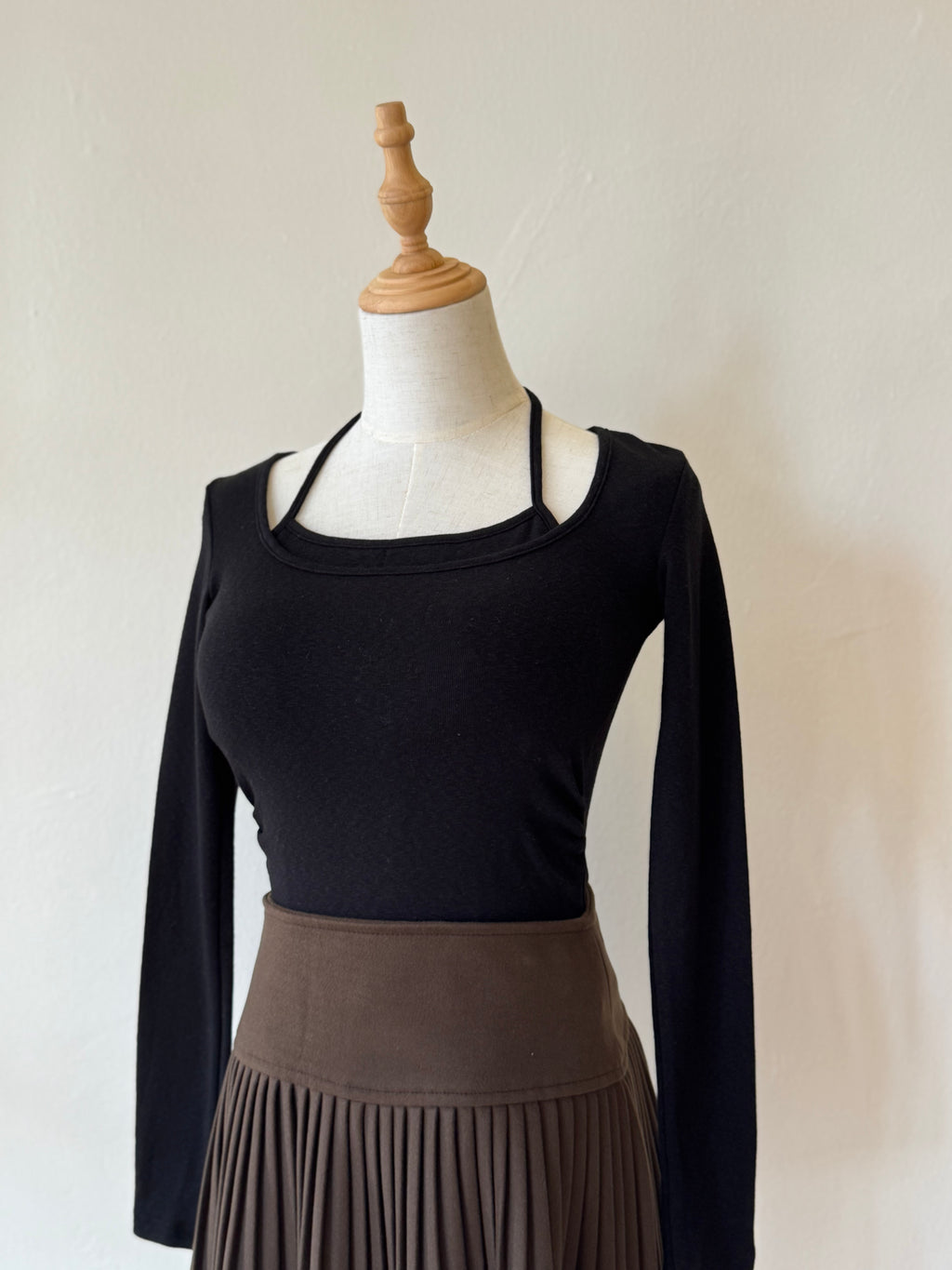 IVANNA HALTER TWO PIECE TOP