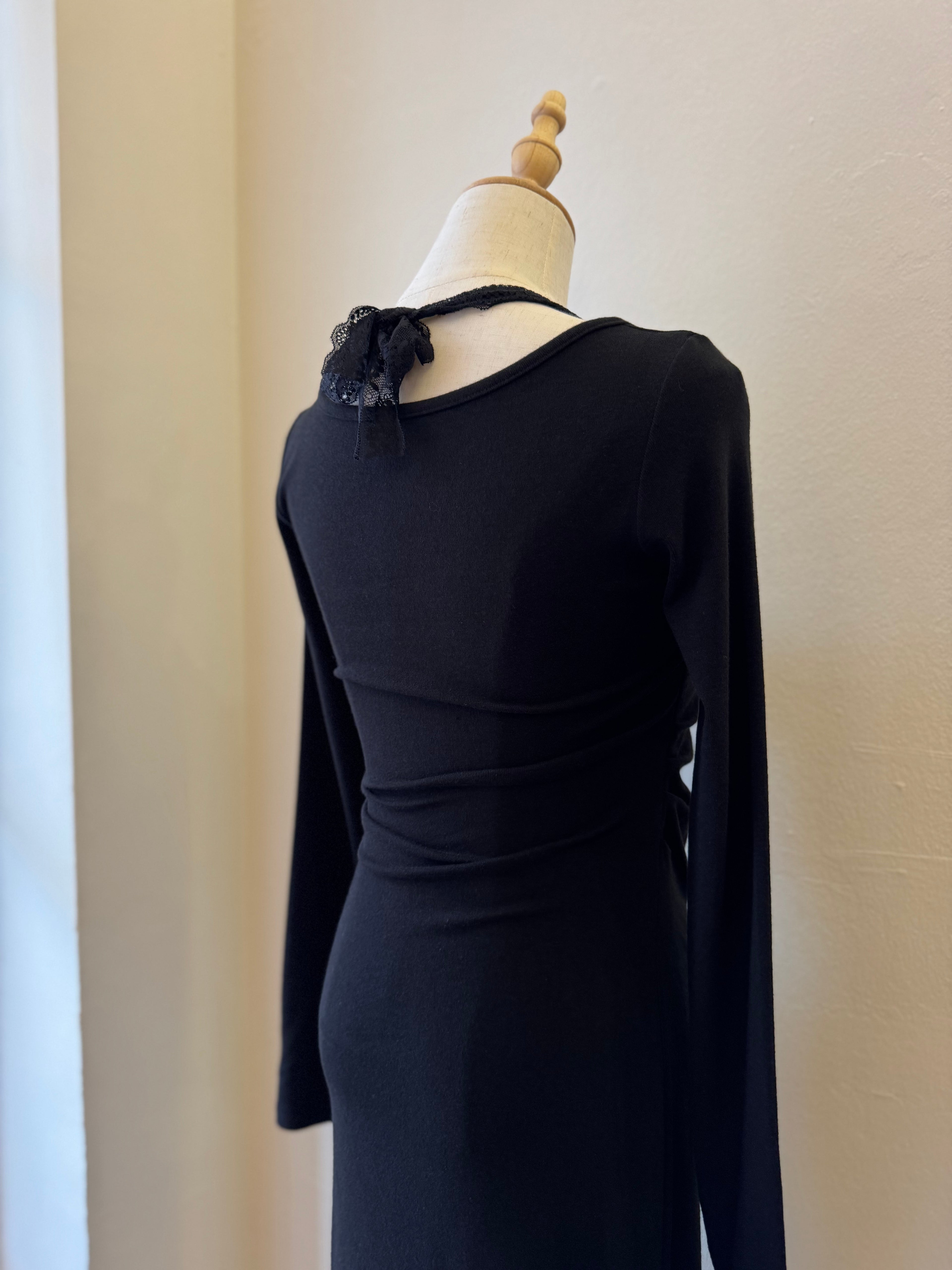 LAUREL'S LACE DETAILED LONG SLEEVE DRESS