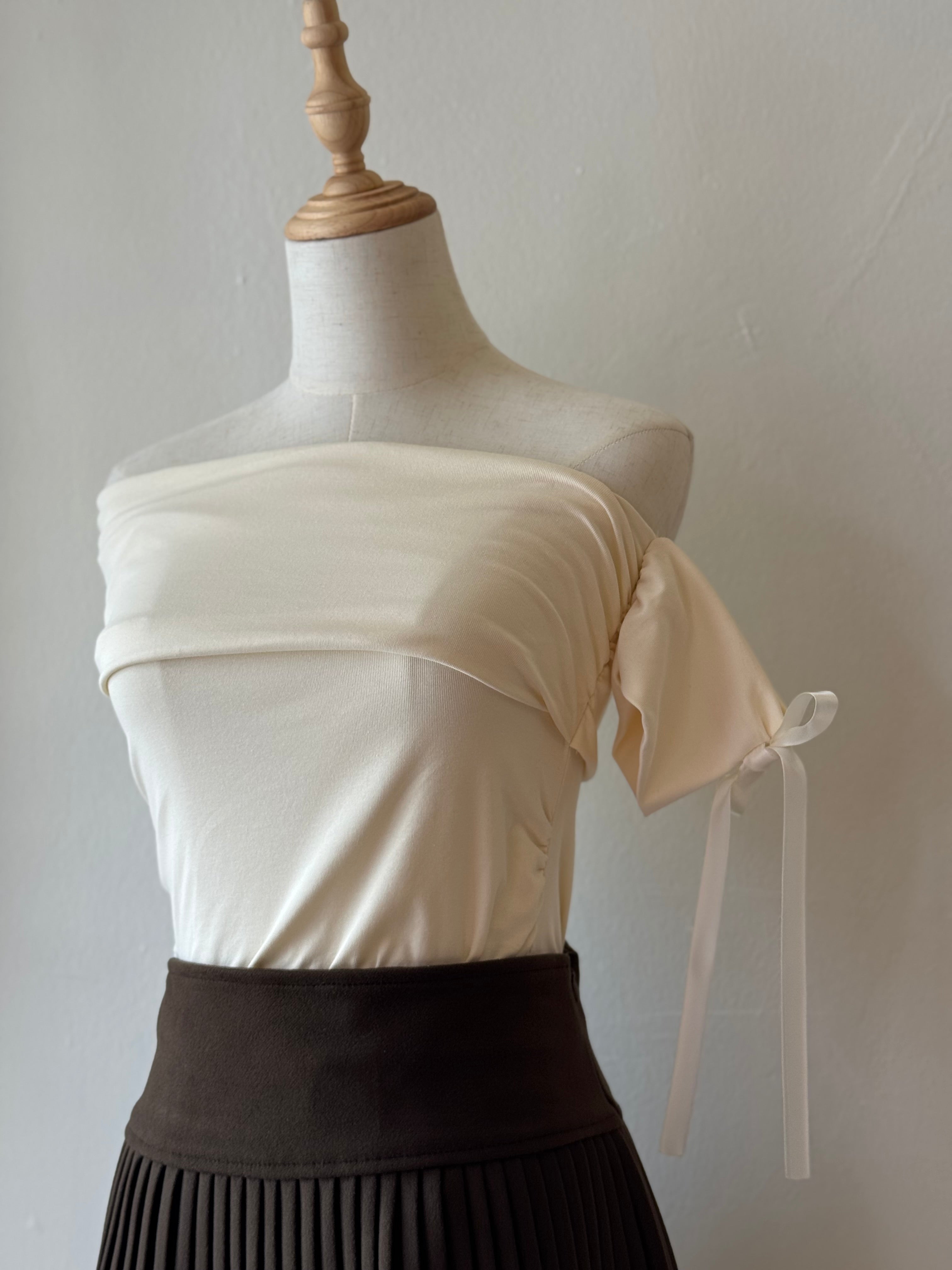 LILIAN'S OFF SHOULDER TOP