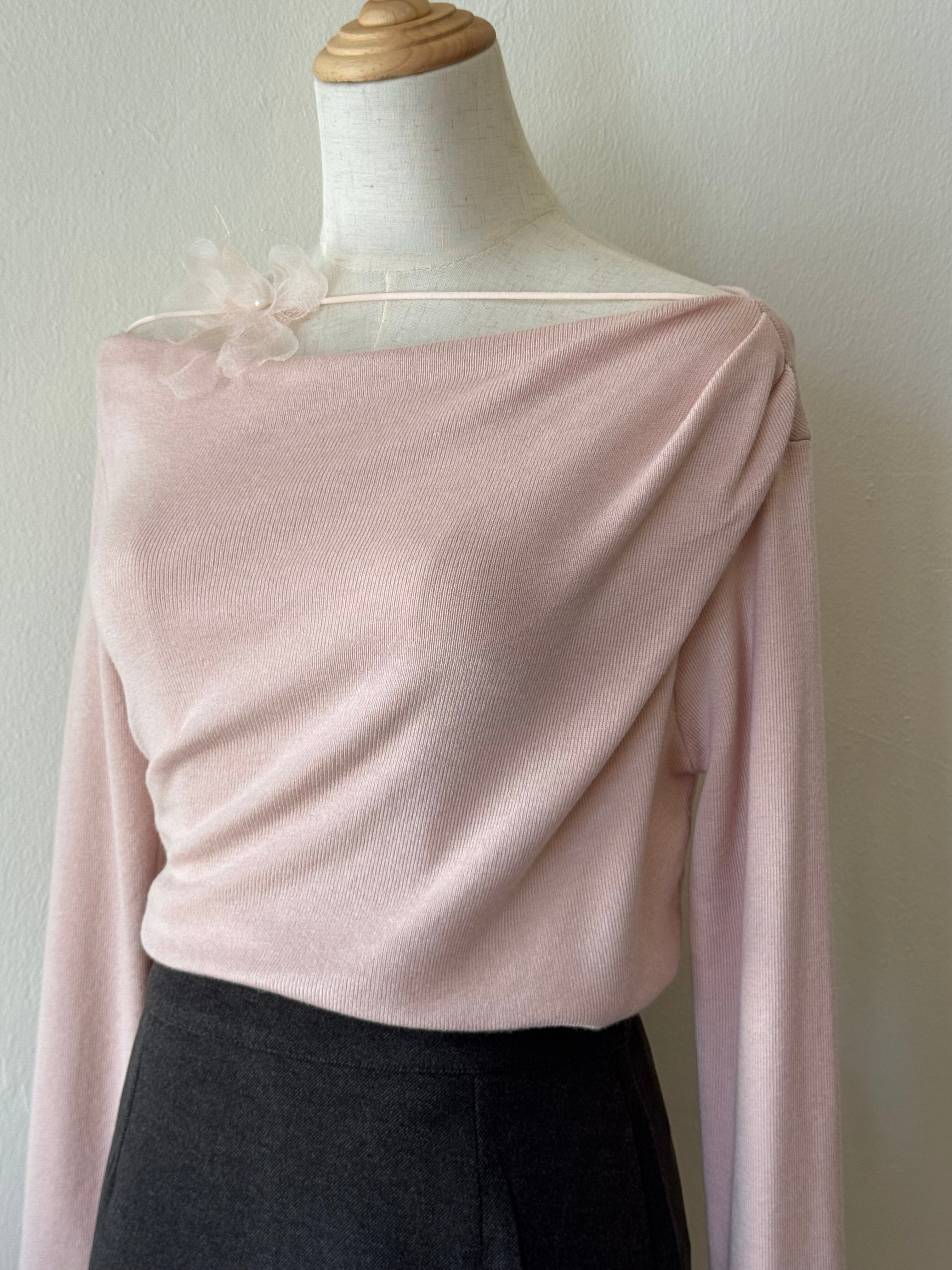 KIMBERLY OFF-SHOULDER TOP