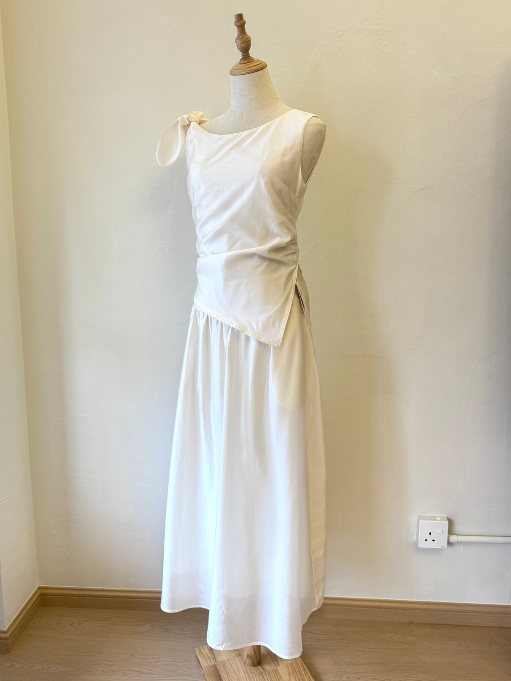 ISABELLA TWO PIECE OUTFIT SET