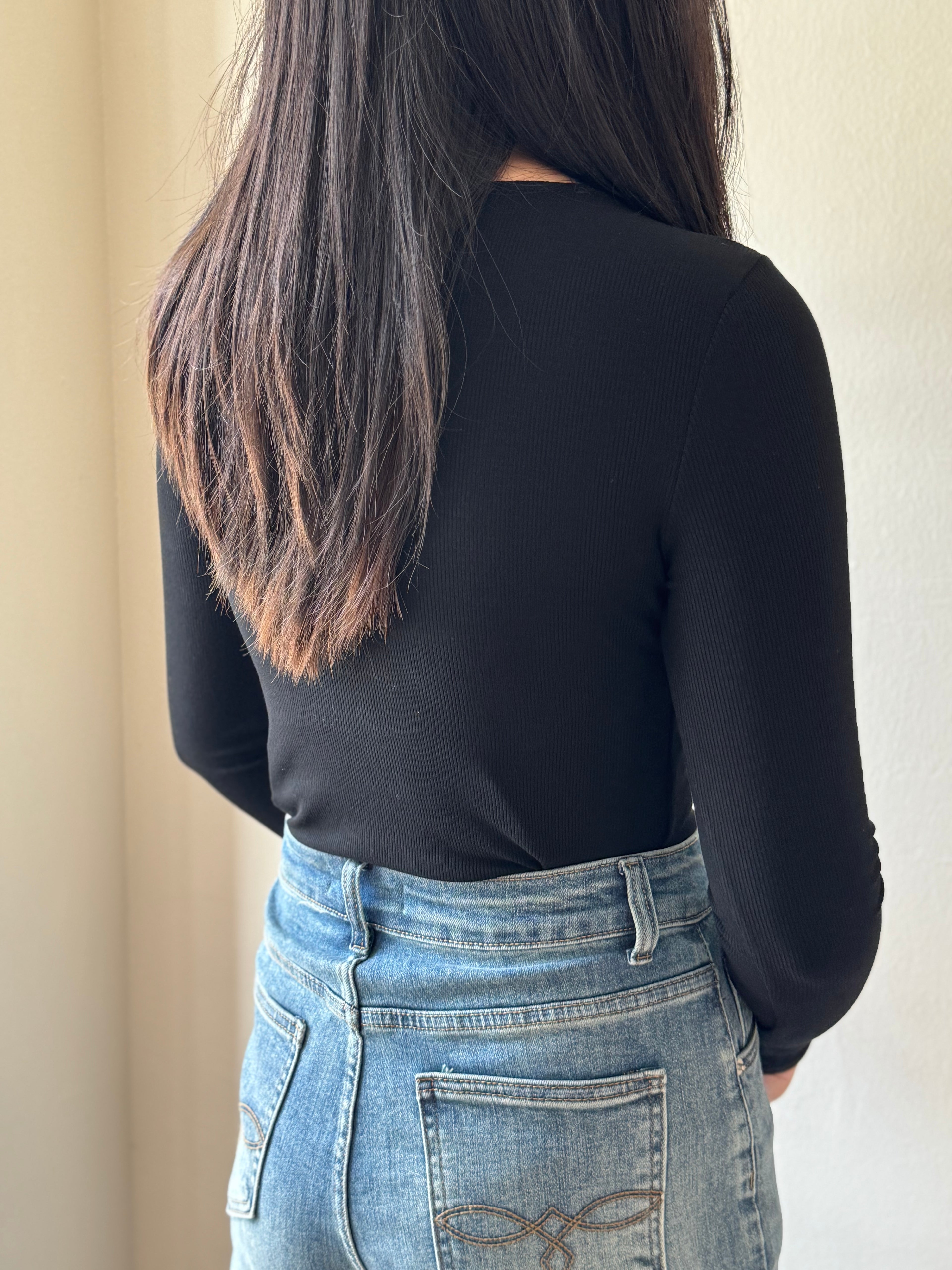 ZYRA LONG SLEEVED TOP