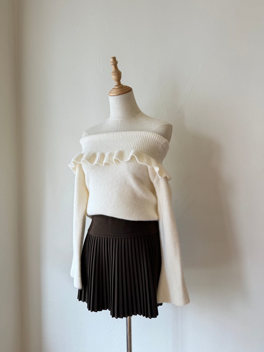 GAIA OFF SHOULDER TOP